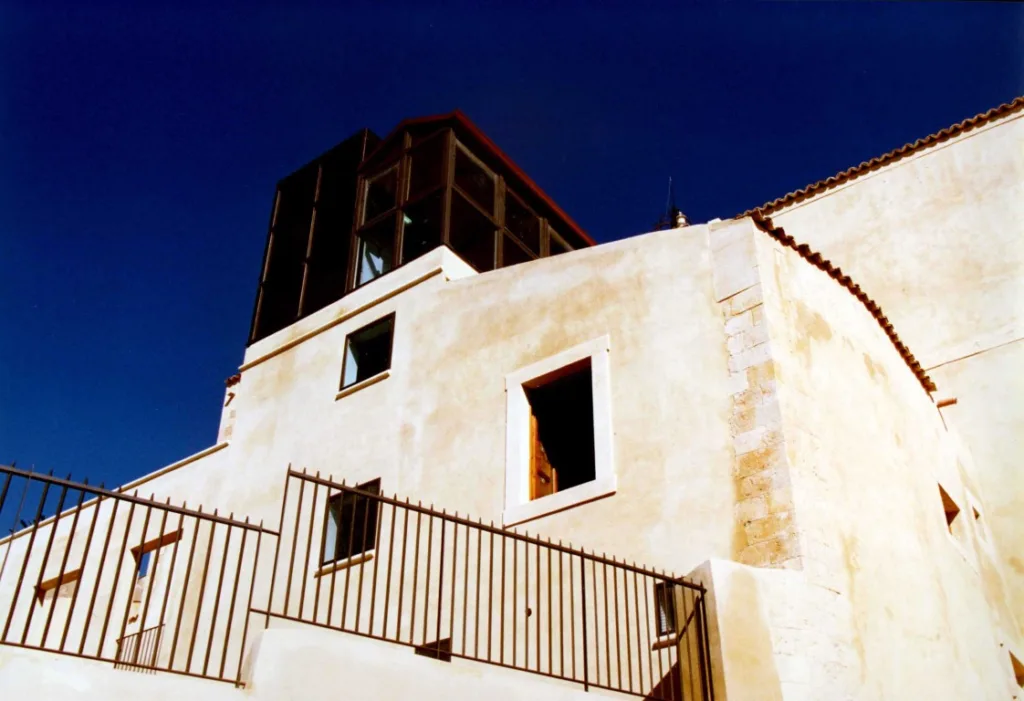 Ostello Noto - Passaggio esterno